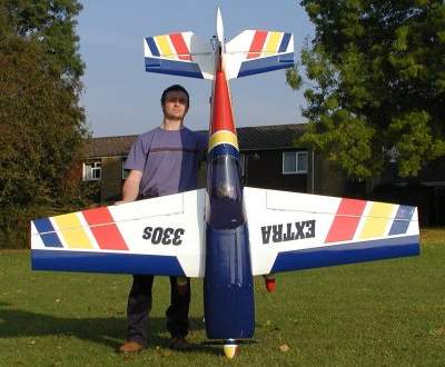 IAD Extra 330s
